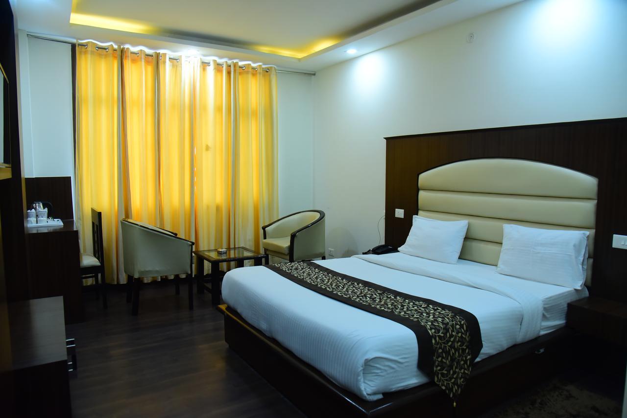 Hotel Castle View Roorkee Buitenkant foto